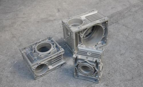 压铸凝固过程的缺陷分析之“缩孔”和“缩松”